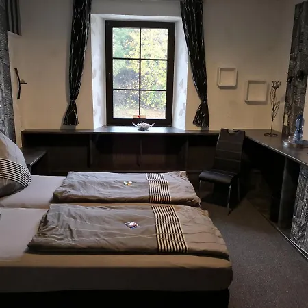 Hotel Waldgasthaus Am Schwarzenbruch *