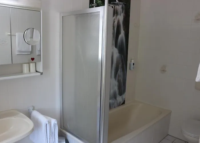 Waldgasthaus Am Schwarzenbruch 호텔 *